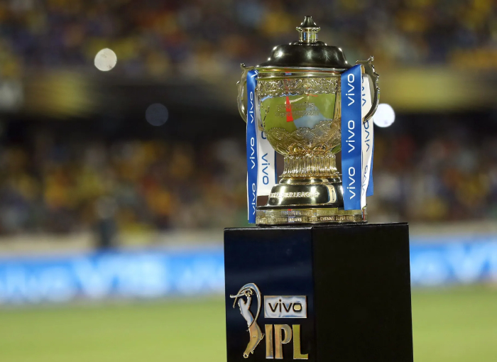 Top 10 highest IPL run scorers of all time