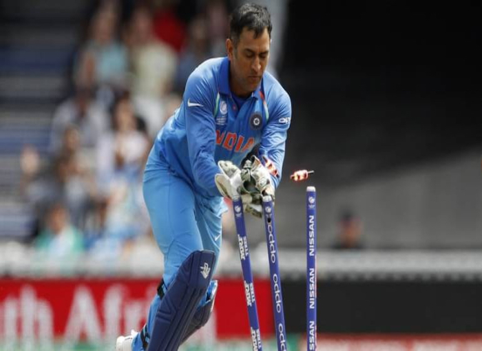 Mahendra Singh Dhoni