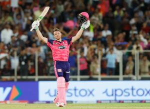 5 players with the most sixes in IPL 2022