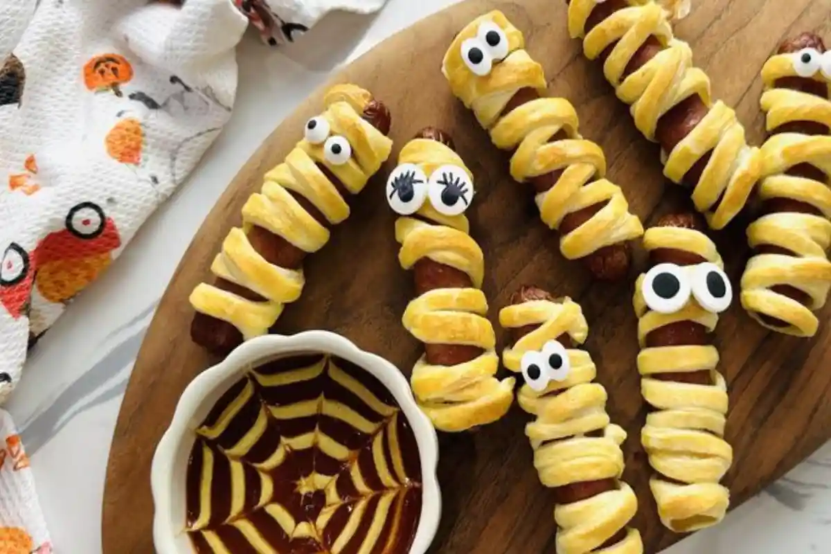 25 Halloween Finger Foods for a Crowd