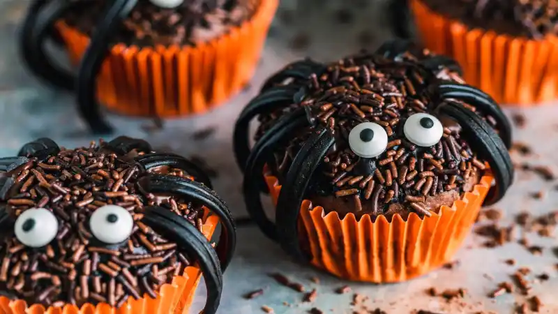 30 Halloween Snack Ideas for Kids 🎃👻