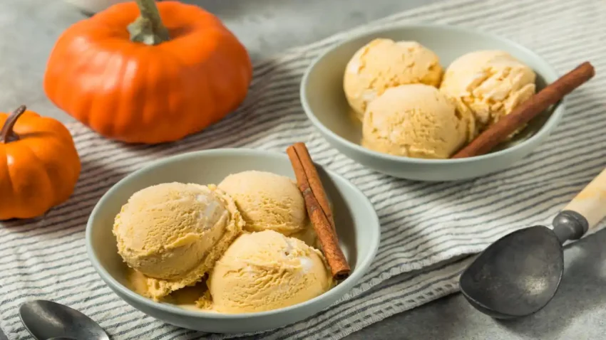 20 Pumpkin Spice Desserts That Will Make Fall Even Sweeter