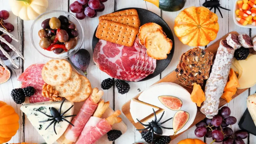25 Halloween Food Board Ideas: Spooky, Creative & Crowd-Pleasing Boards for Every Halloween Party