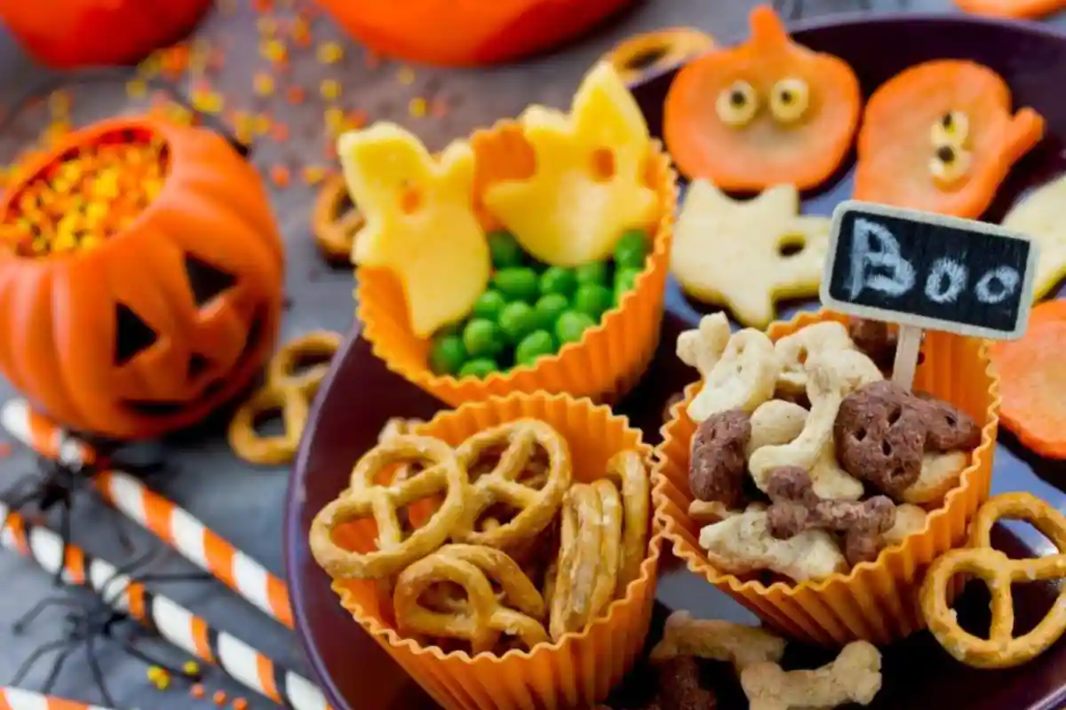 30 Halloween Classroom Party Foods for Kids