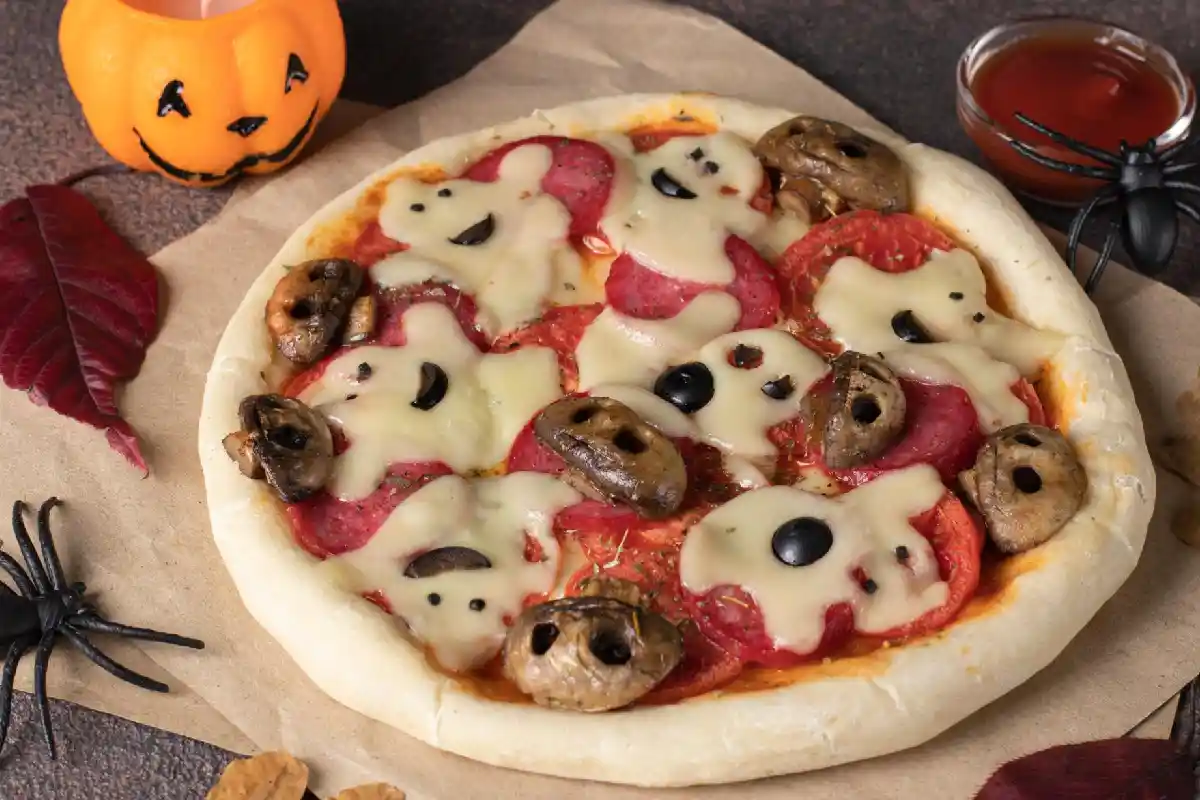 16 Homemade Ghost Pizza Recipes for Families