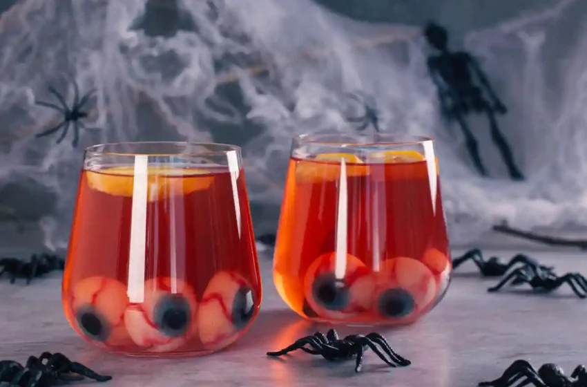  30 Non-Alcoholic Halloween Drinks for Every Guest