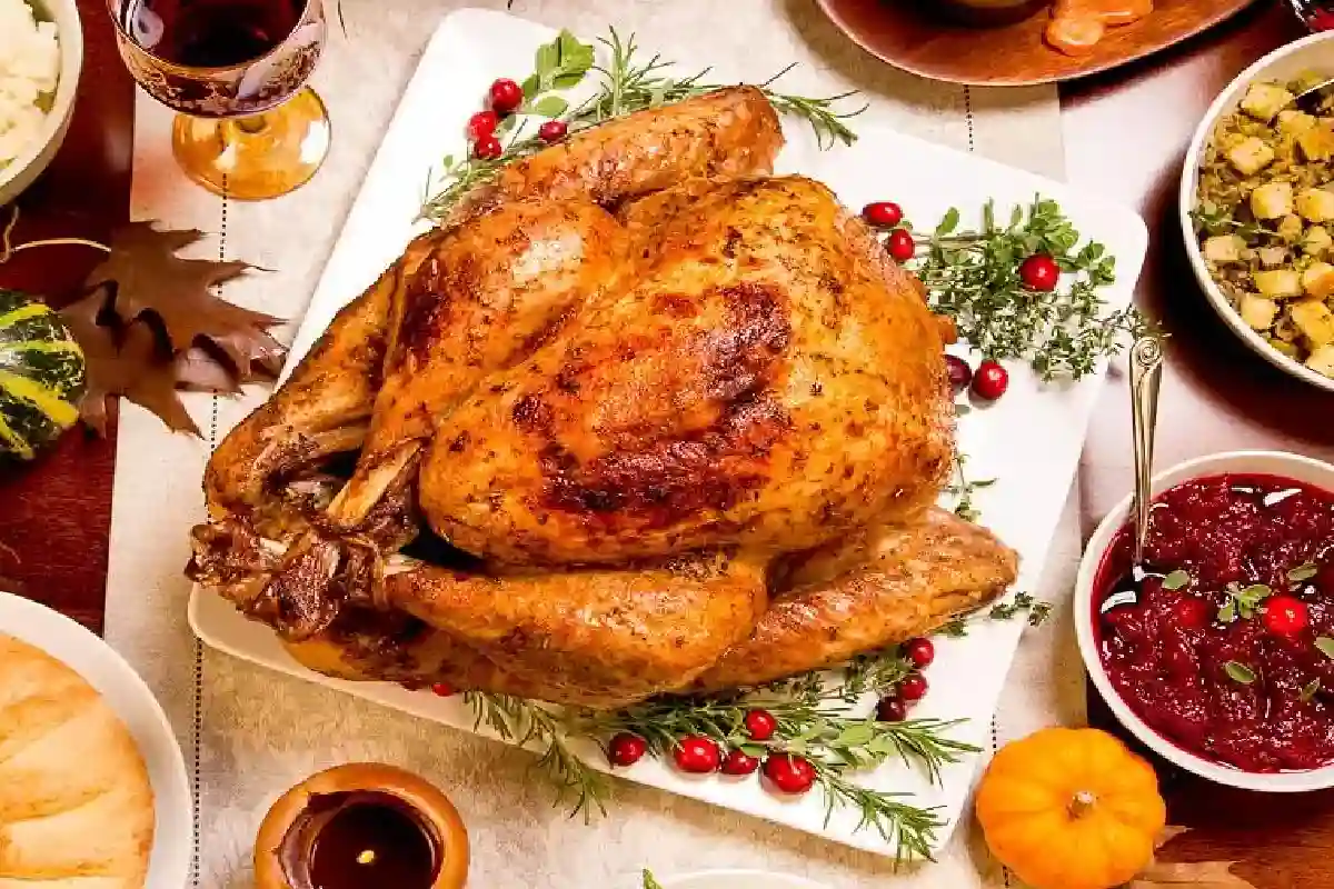 15 Glazed Thanksgiving Turkey Recipes to Impress Guests