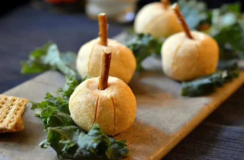  10 Sugar-Free Halloween Snacks That Are Spooky, Fun & Delicious